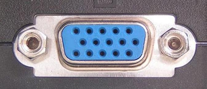 Видеовыход VGA Видеовыход VGA