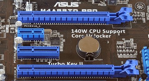 разъем PCI Express на материнской плате разъем PCI Express на материнской плате