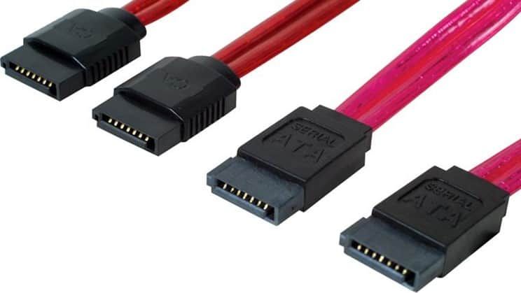 SATA кабель для подключения жесткого диска SATA кабель для подключения жесткого диска