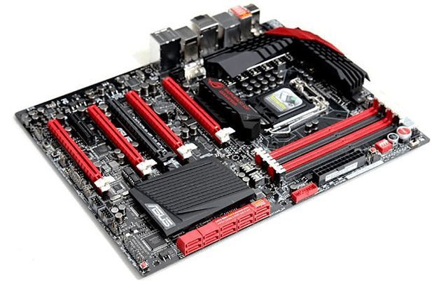 ASUS Maximus VI Extreme ASUS Maximus VI Extreme